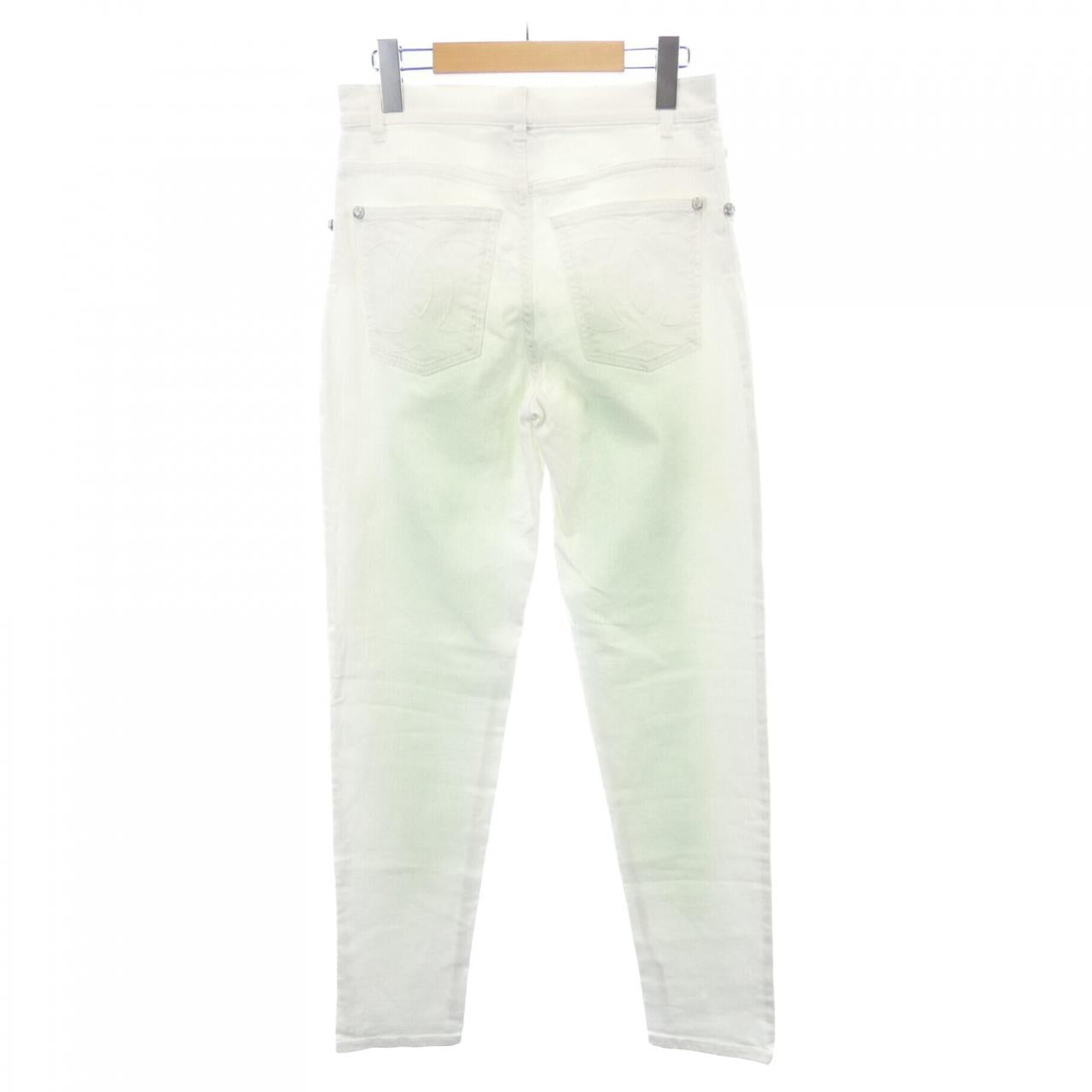Chanel P52996V39872 Jeans