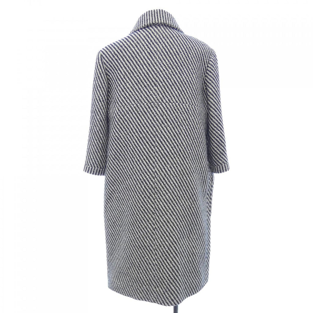 Chanel P53429V31165 16P Coat