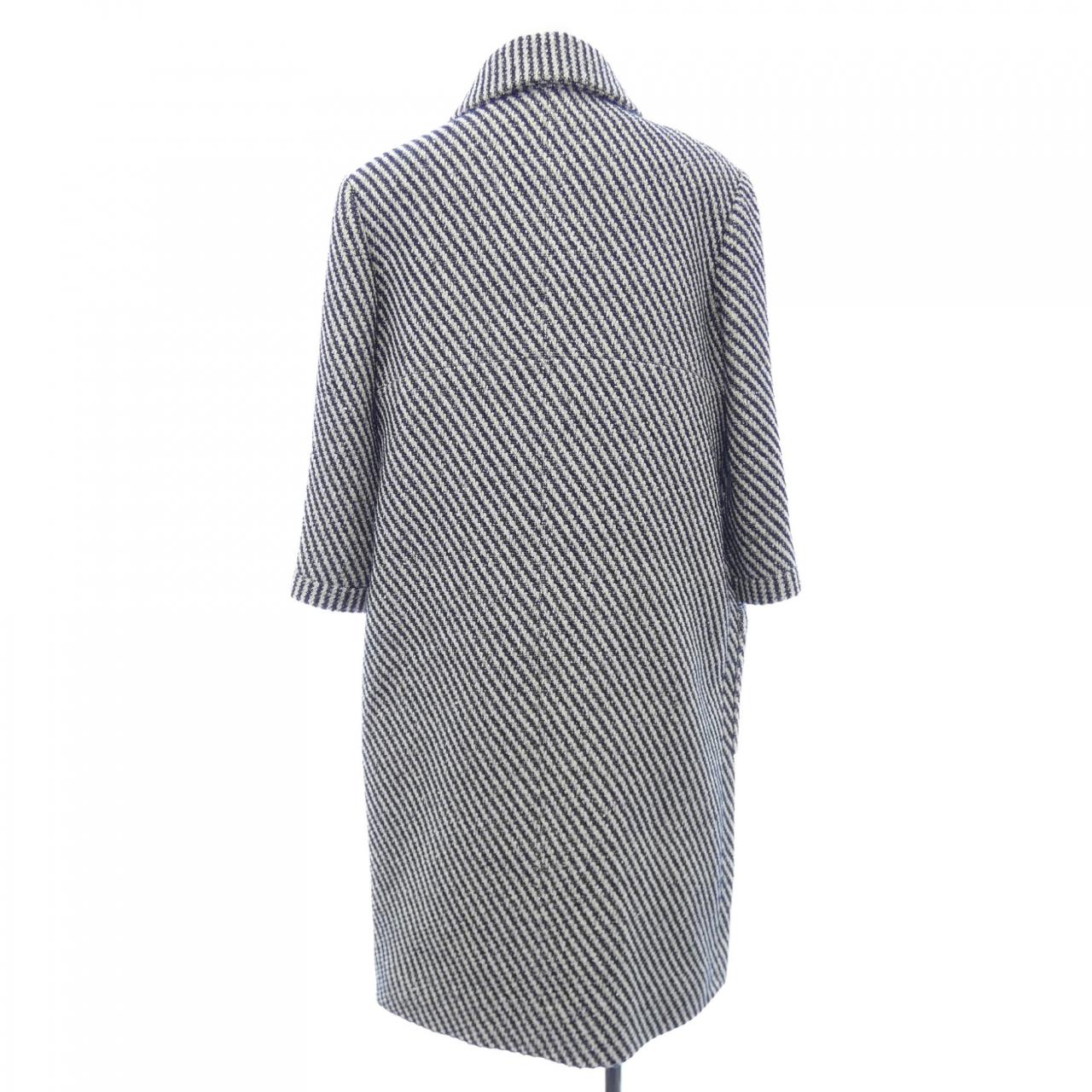 Chanel P53429V31165 16P Coat