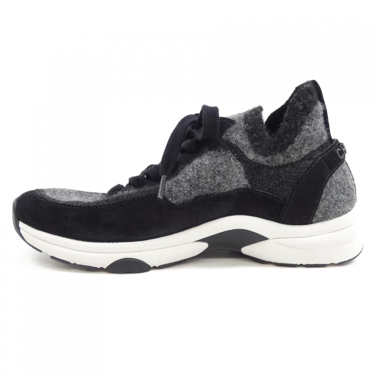 Chanel G38800Y55745 Fabric Suede Calfskin Sneaker