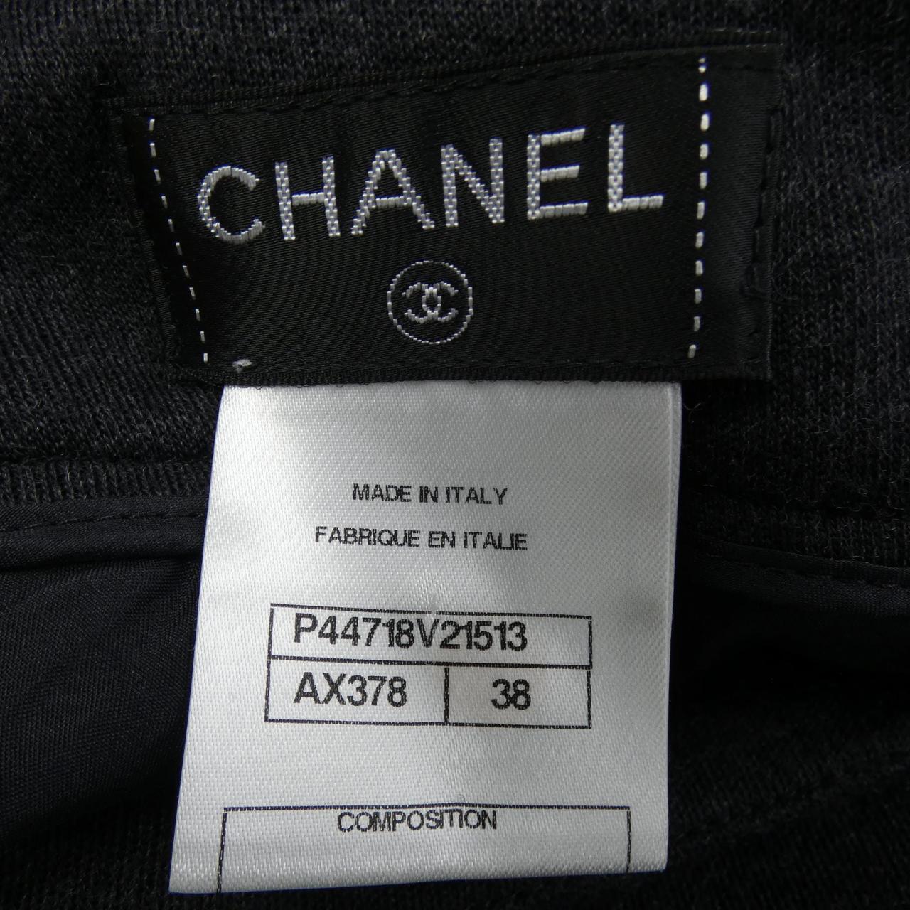 Chanel P44718V21513 Pants