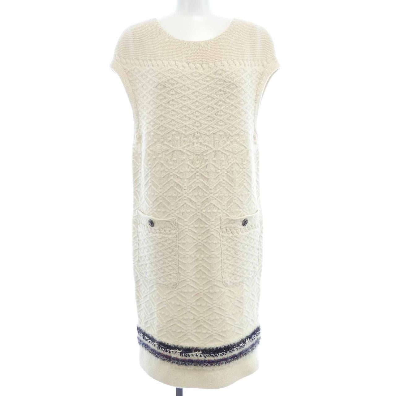 Chanel P46753K05906 Cashmere Dress