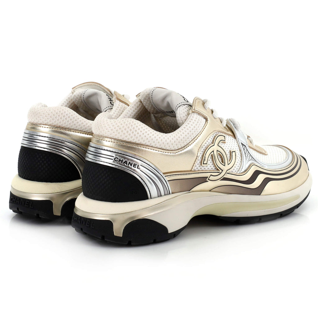 Women's CC Low-Top Sneakers Fabric and Laminated Leather