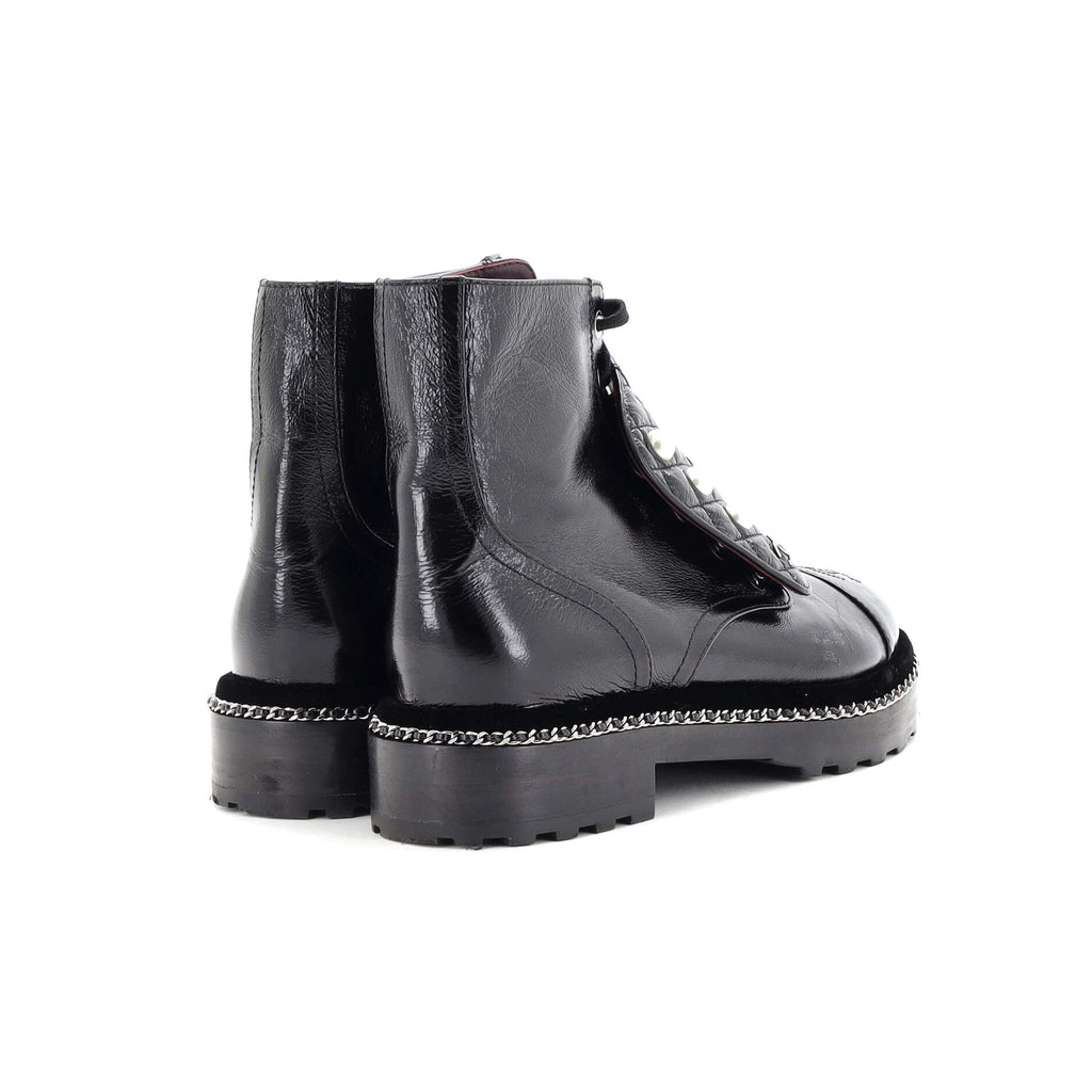 Women's Cap Toe CC Chain Around Pearl Combat Boots Leather