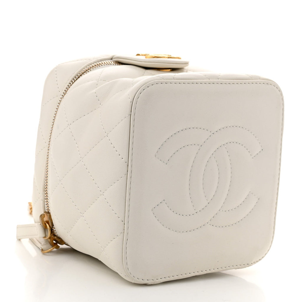 Calfskin Quilted Small Vanity Case With Chain White