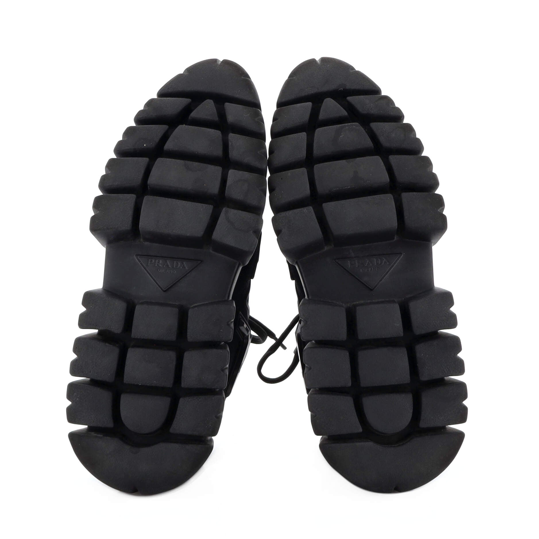 Women's Evolution Thunder Sneakers Mesh