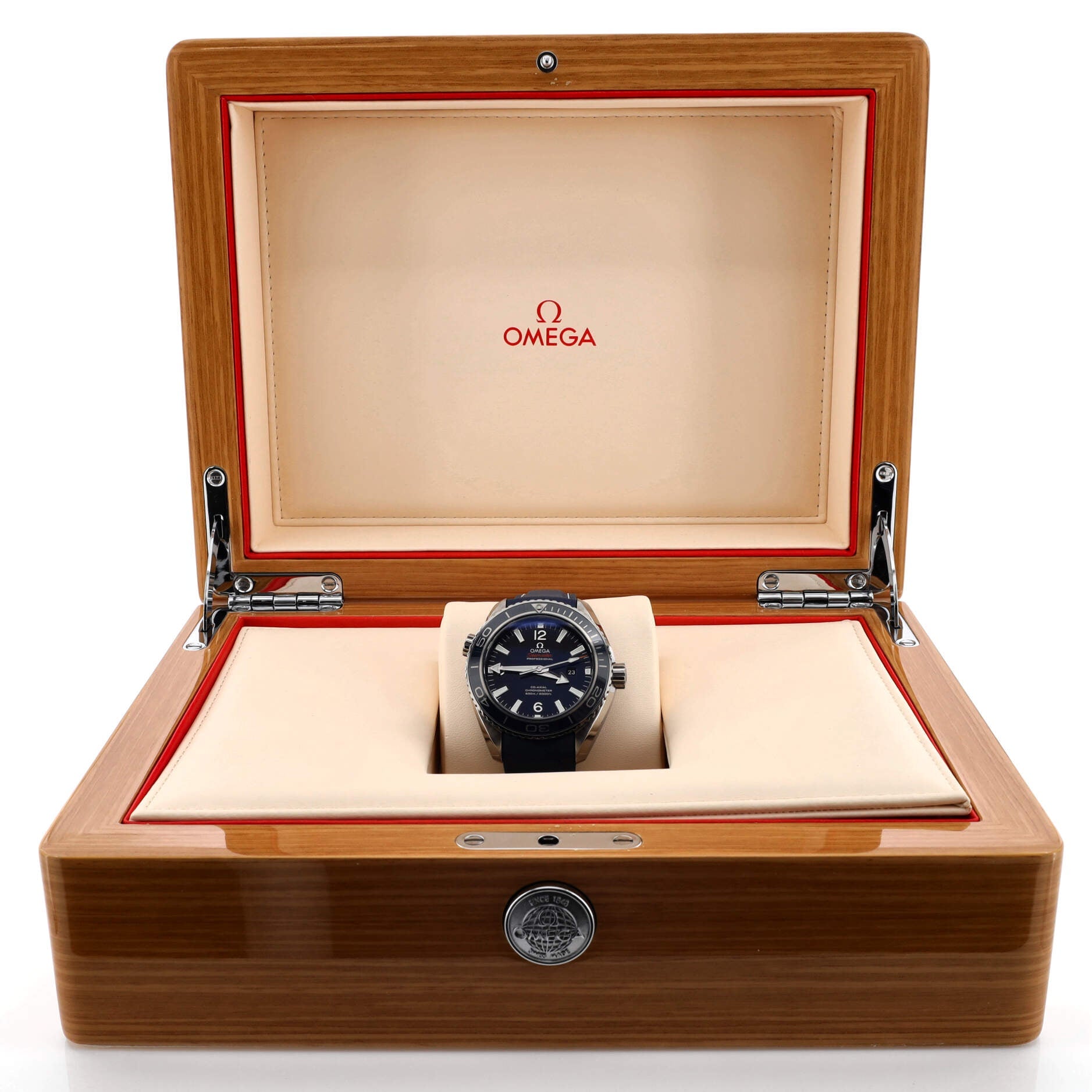 Seamaster Professional Planet Ocean 600M Co-Axial Chronometer Automatic Watch Titanium and Rubber 38