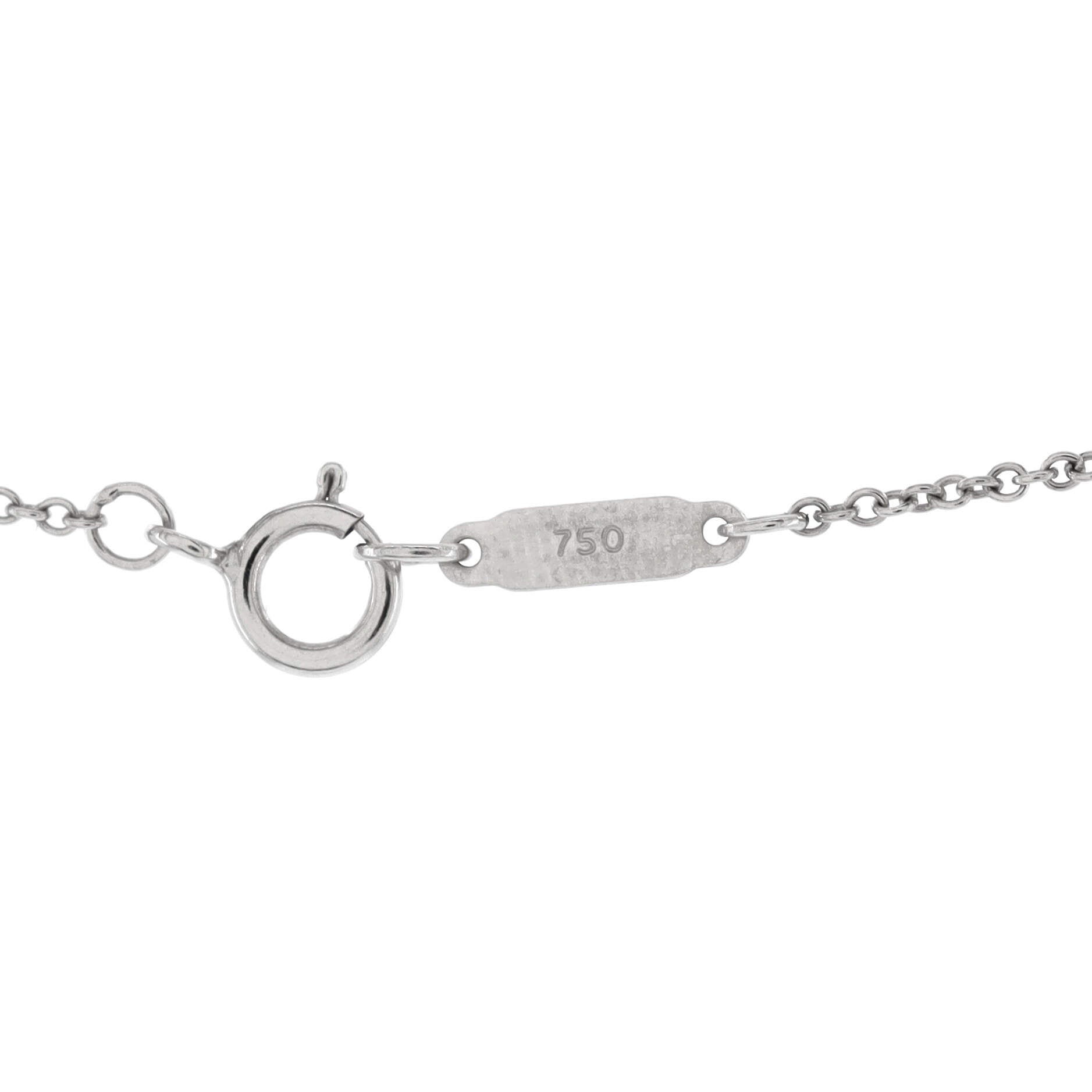 Metro Heart Pendant Necklace 18K White Gold and Diamonds Mini