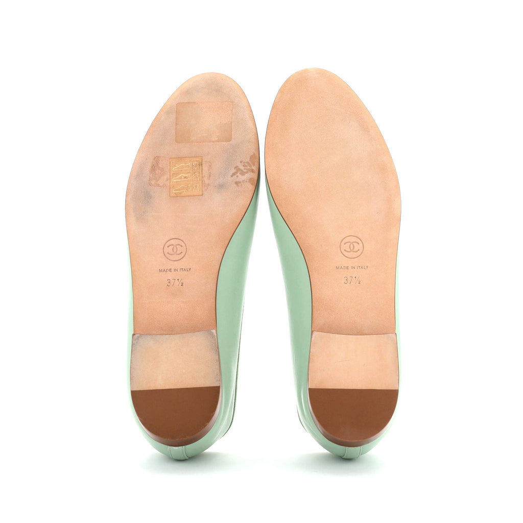 Women's CC Cap Toe Bow Ballerina Flats Leather