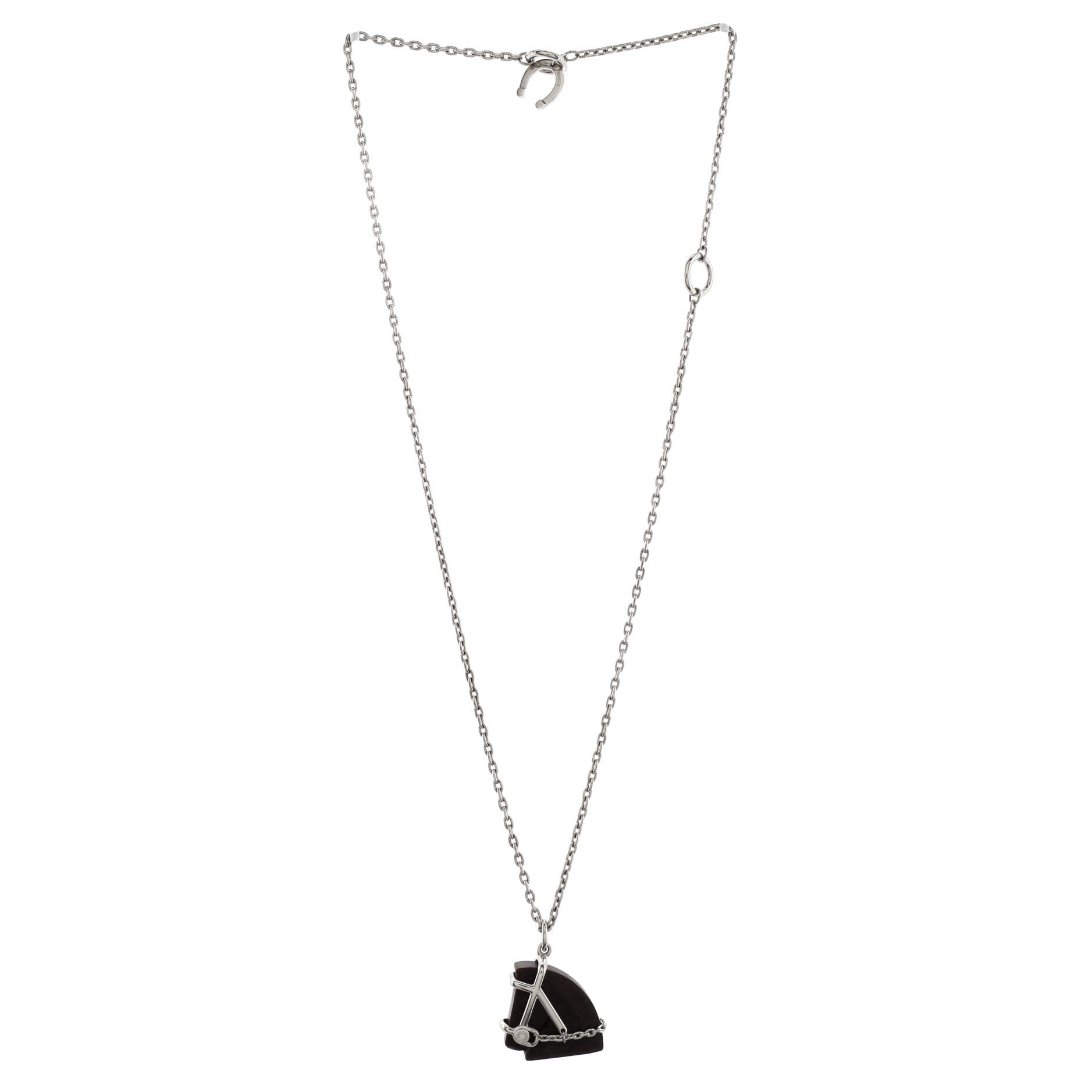 Cheval Pendant Necklace Metal with Vulcanium