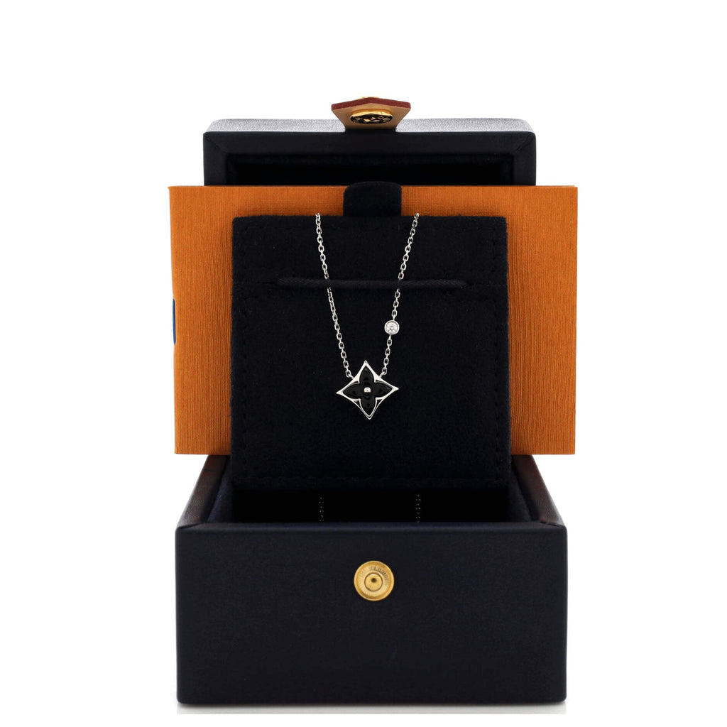 Color Blossom BB Star Pendant Necklace 18K White Gold with Onyx and Diamond
