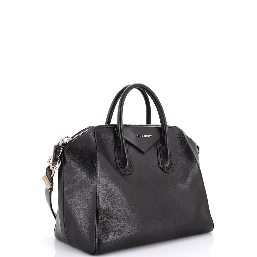 Antigona Bag Glazed Leather Medium