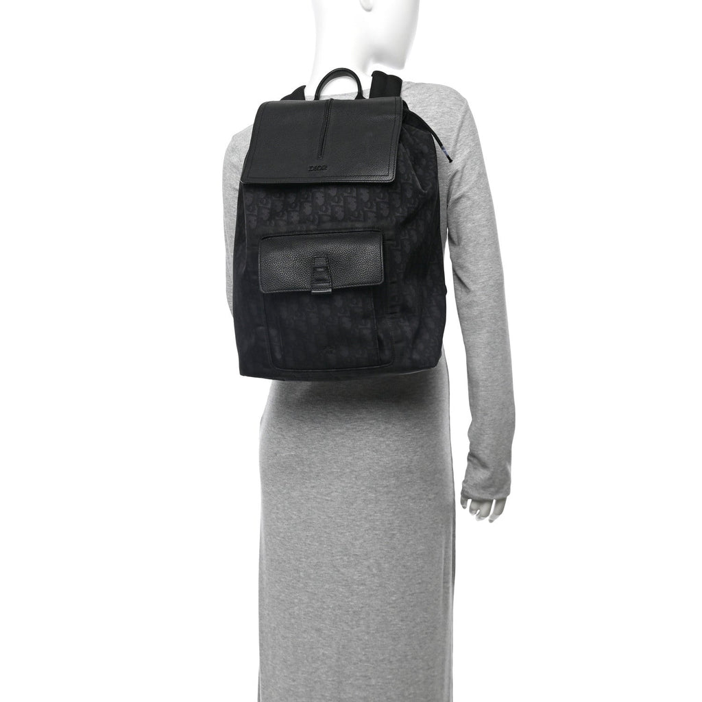 Oblique Motion Backpack Black