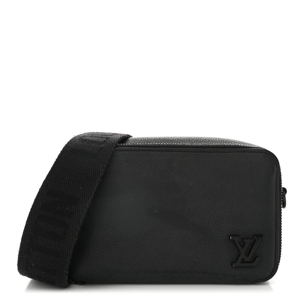 Calfskin Aerogram Alpha Wearable Wallet Black