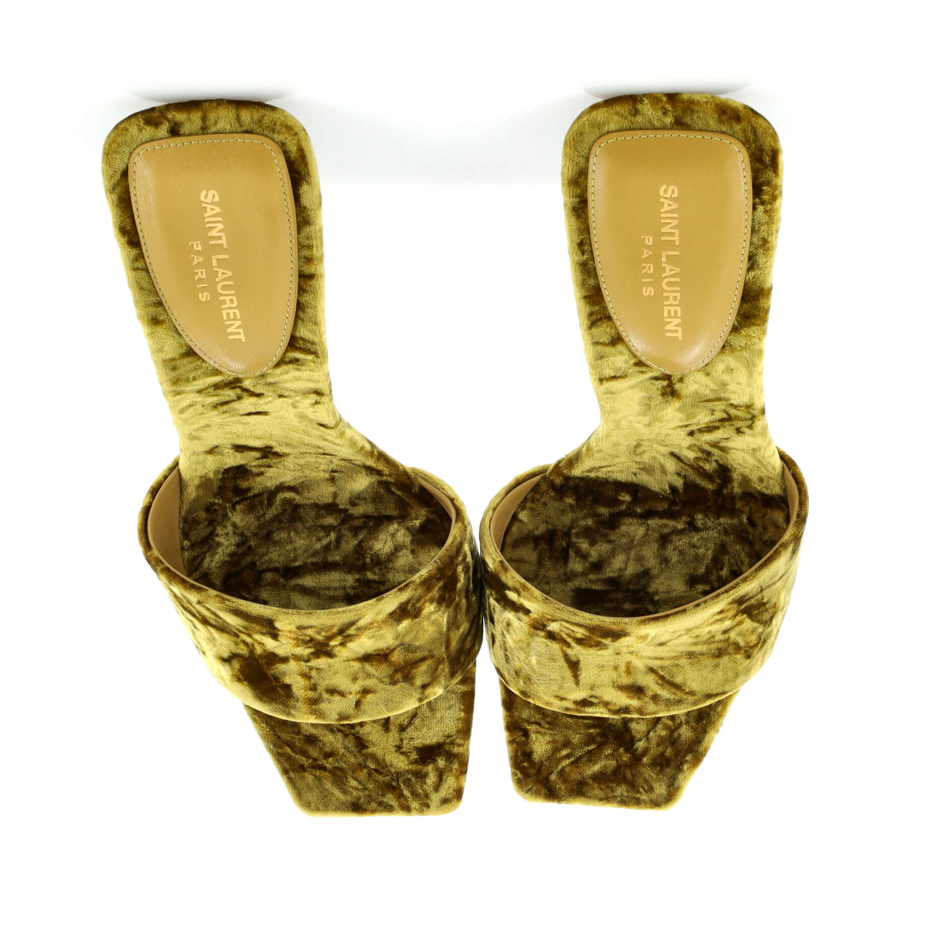 Women's Baliqua Heeled Sandals Velvet 105