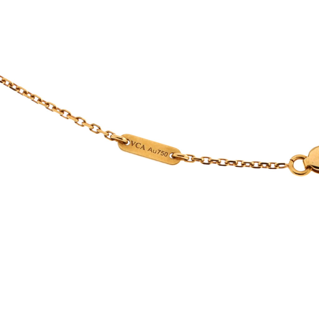 Sweet Alhambra Pendant Necklace 18K Rose Gold and Carnelian