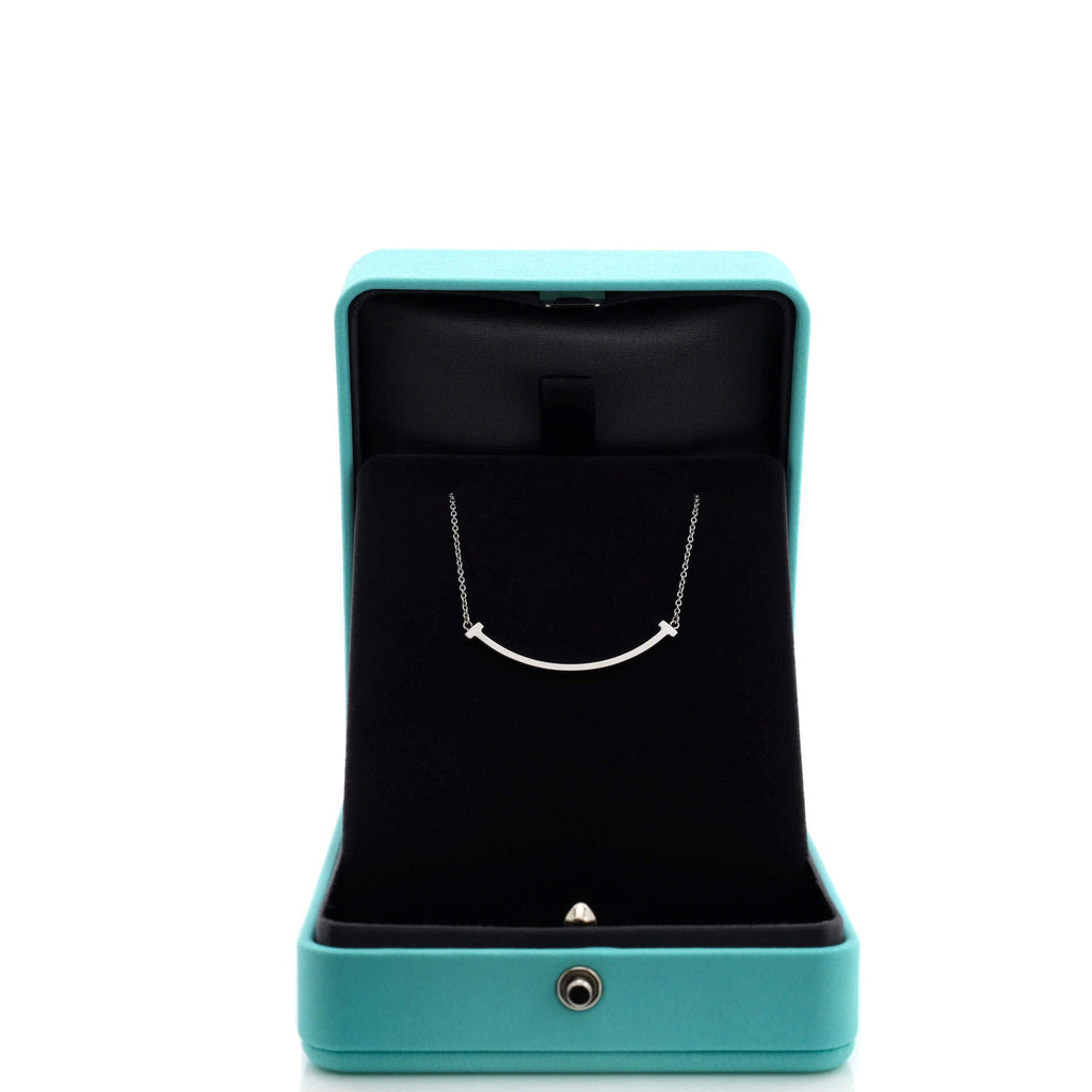 T Smile Pendant Necklace 18K White Gold Small