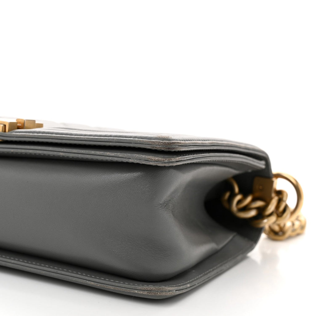 Lambskin Quilted Medium Boy Flap Grey