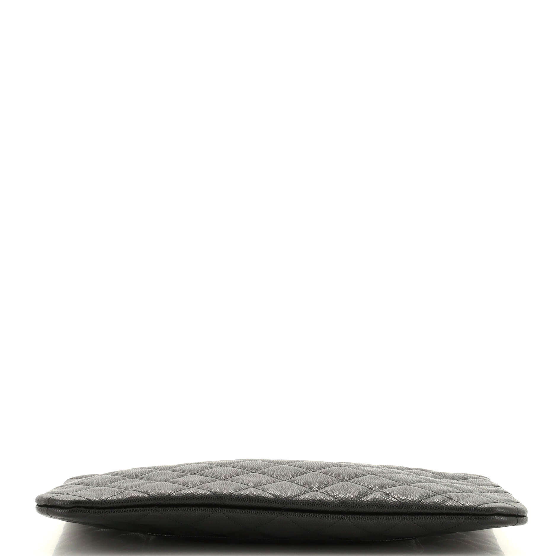 O Case Clutch Quilted Caviar Medium