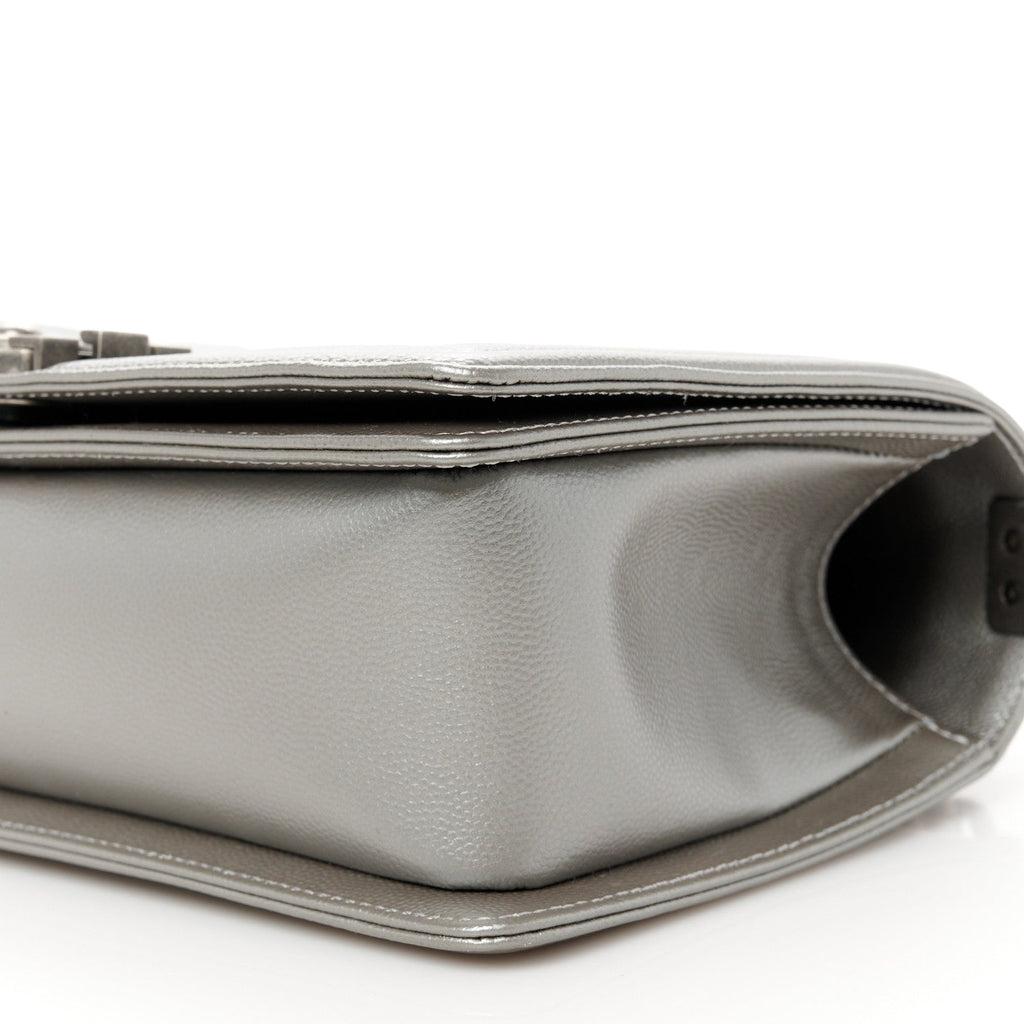 Metallic Caviar Quilted Medium Boy Flap Silver