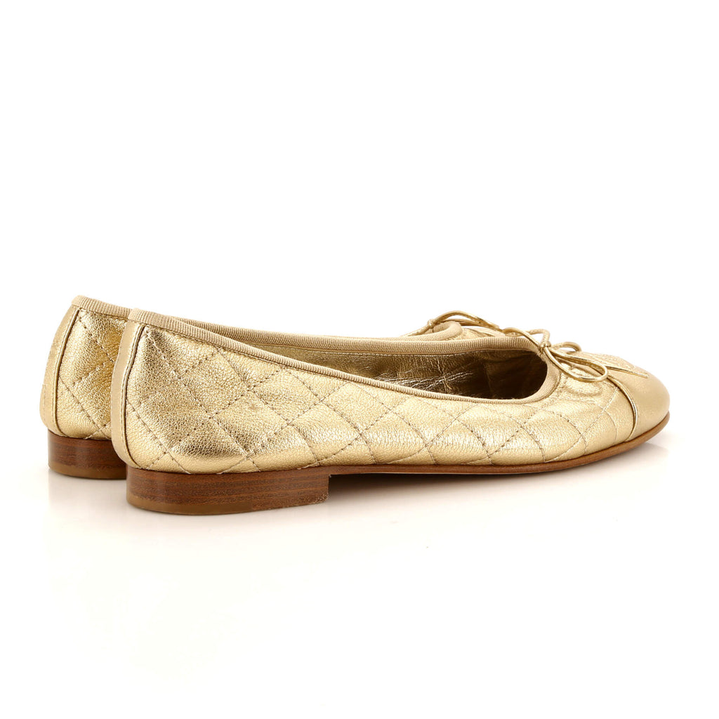 Women's CC Cap Toe Bow Ballerina Flats Quilted Leather