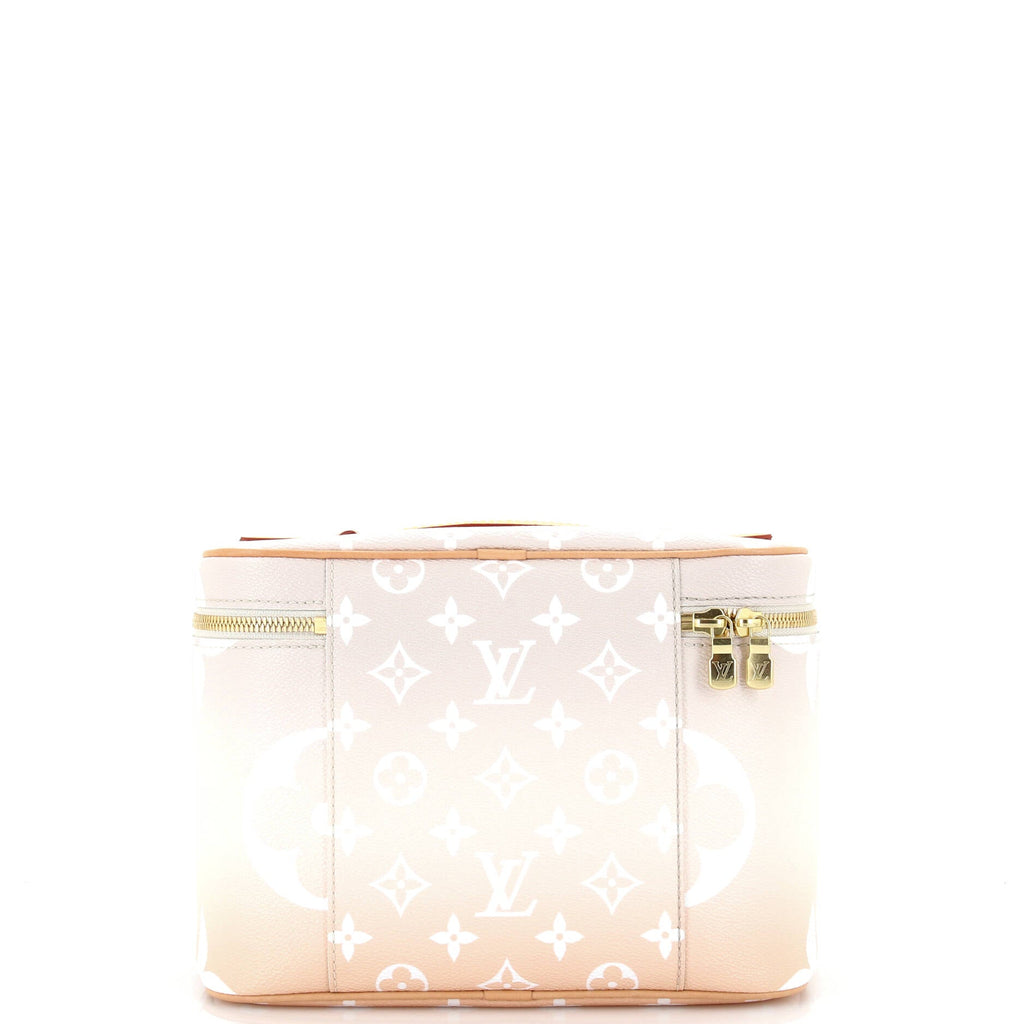 Nice Vanity Case By The Pool Monogram Giant BB