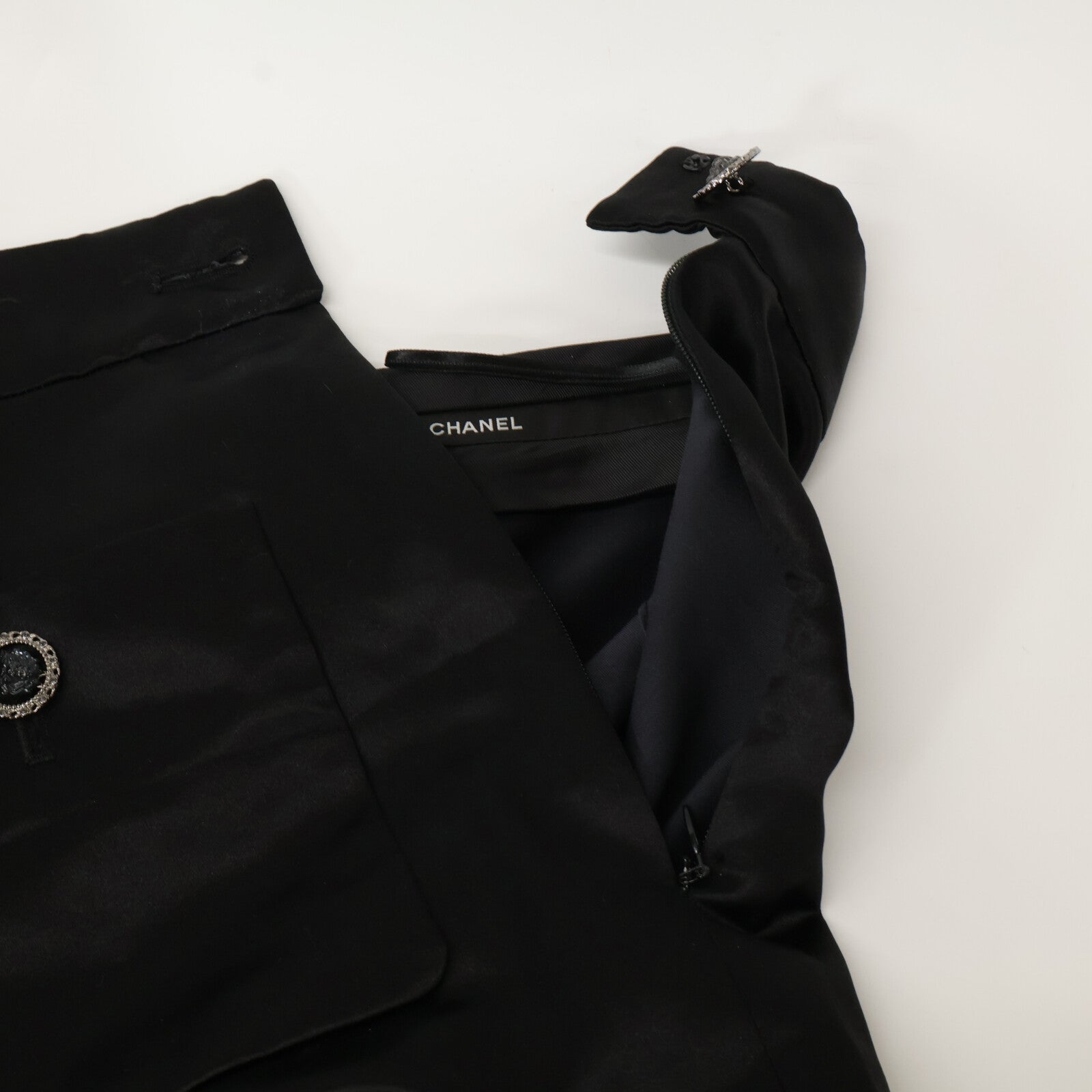 Chanel P72423V64121 Silk Blend Pants