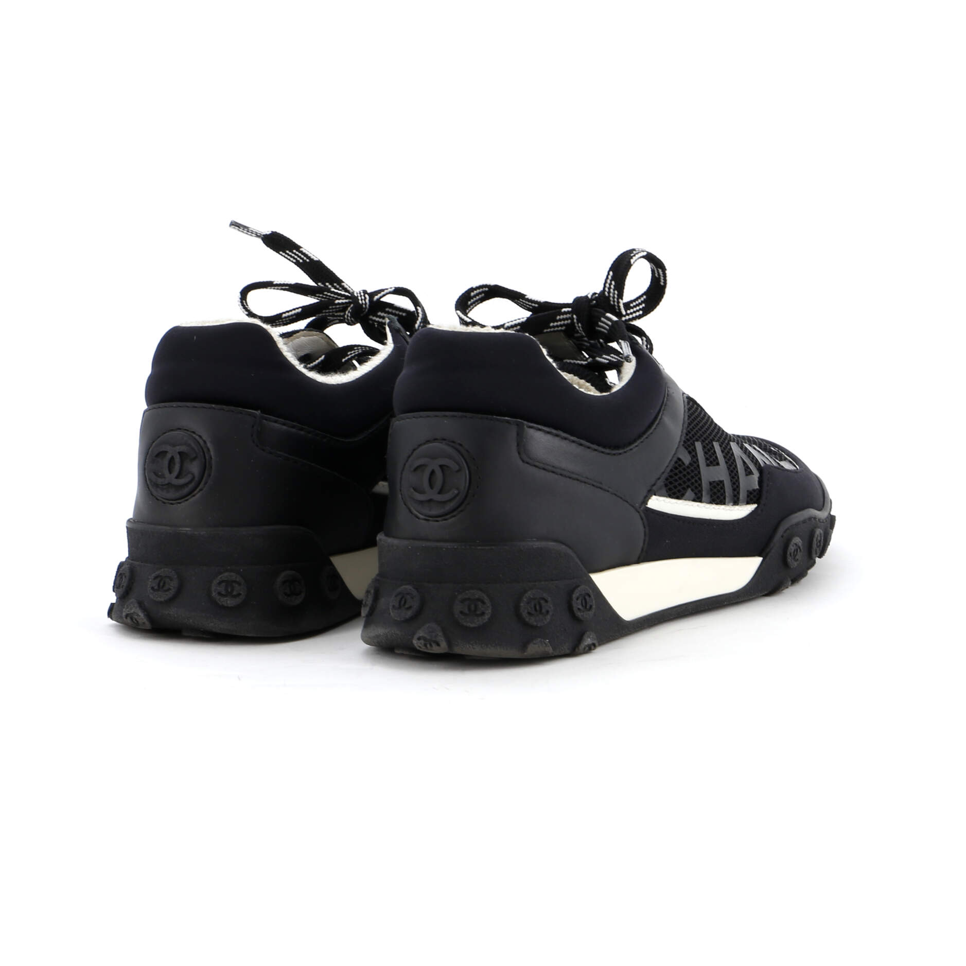 Women’s CC Logo Low-Top Sneakers Leather and Fabric with Suede