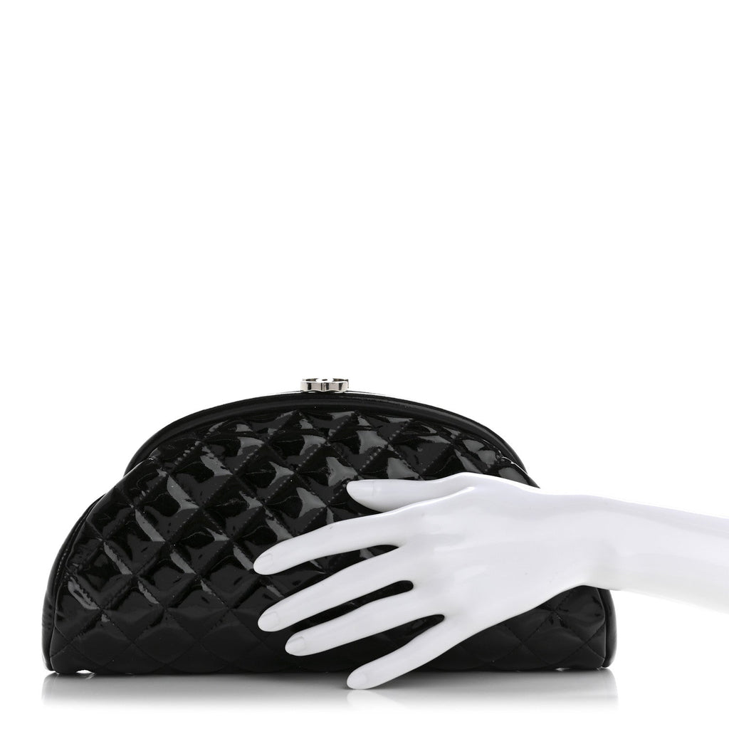 Patent Quilted Timeless Clutch Black