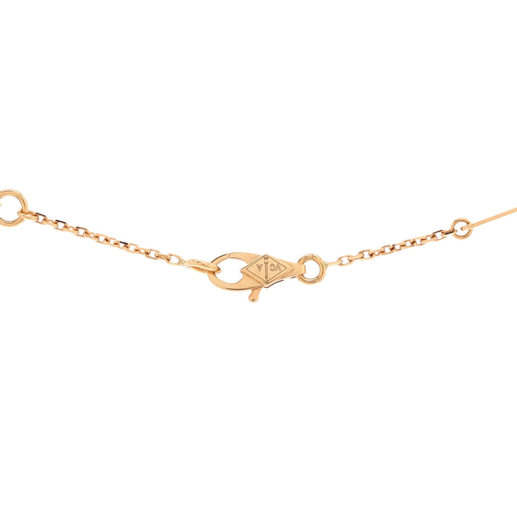 Sweet Alhambra Pendant Necklace 18K Rose Gold and Carnelian