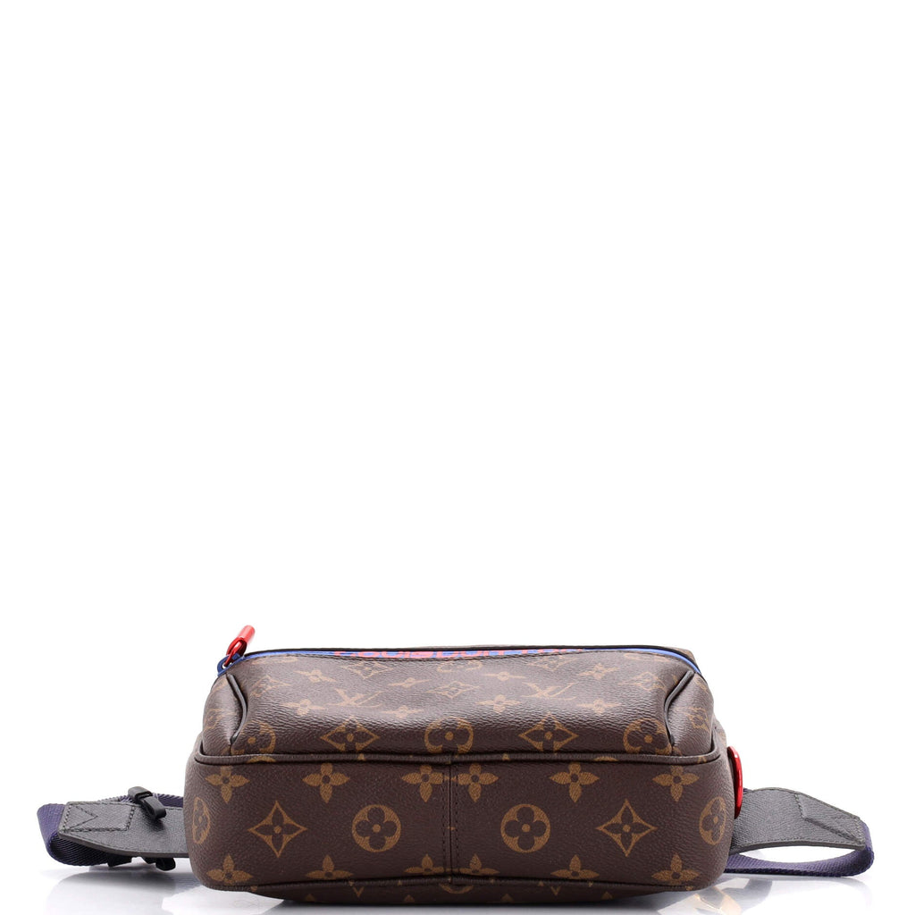 Outdoor Messenger Bag Monogram Canvas PM