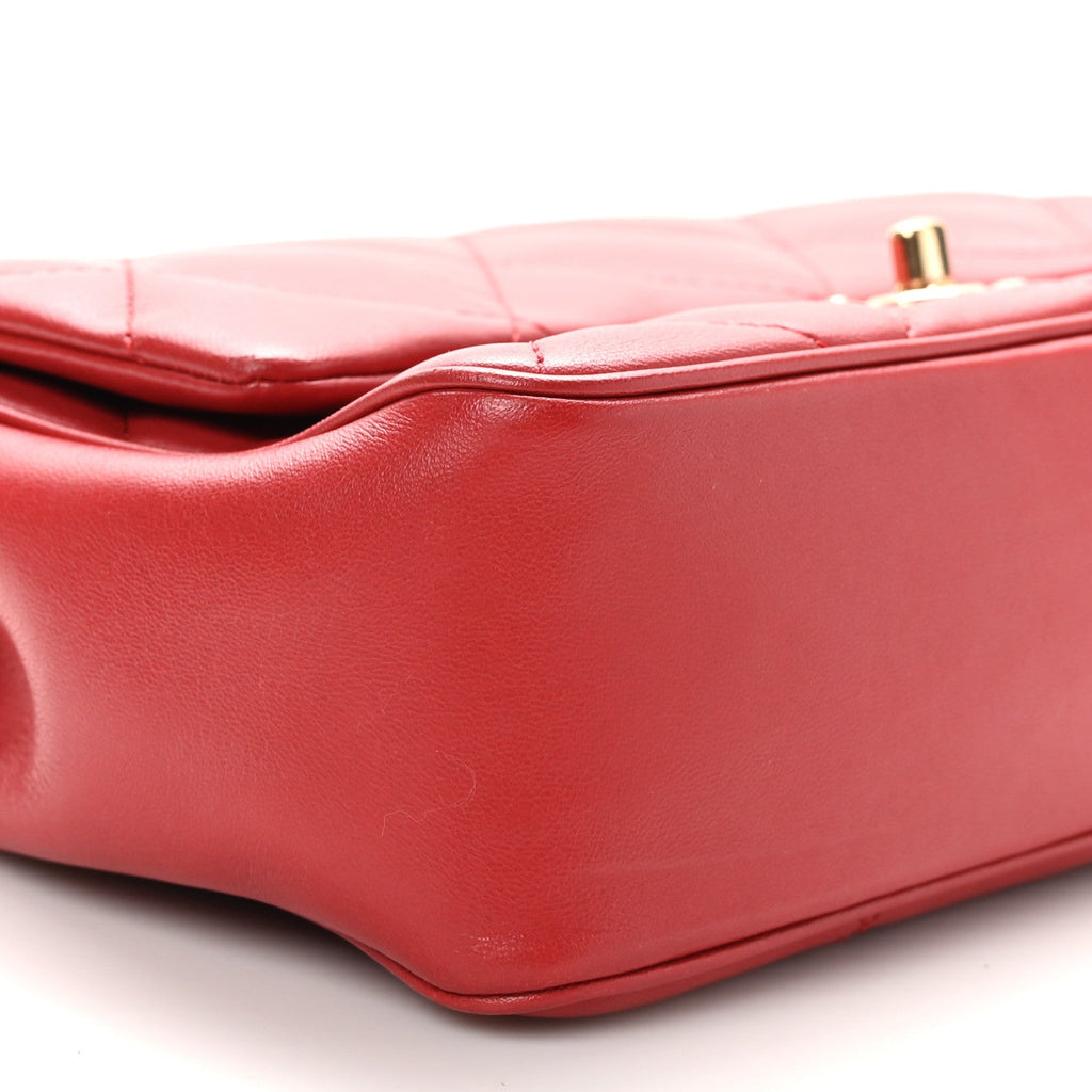 Lambskin Quilted Easy Carry Flap Red