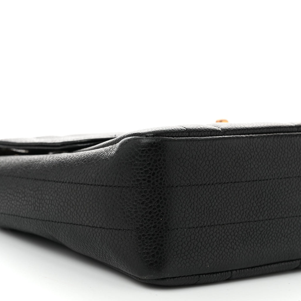 Caviar Vertical Quilted Small Single Flap Black