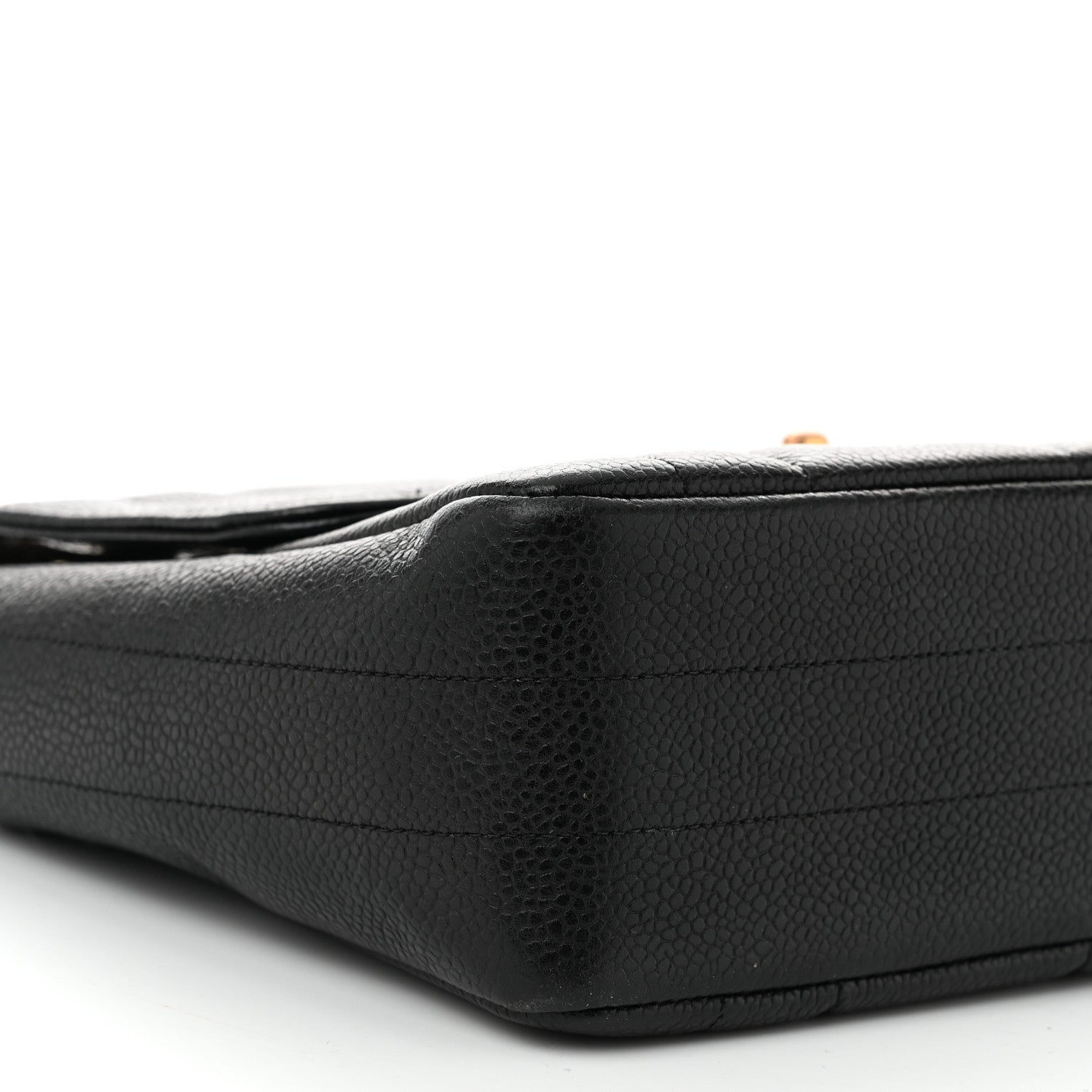 Caviar Vertical Quilted Small Single Flap Black