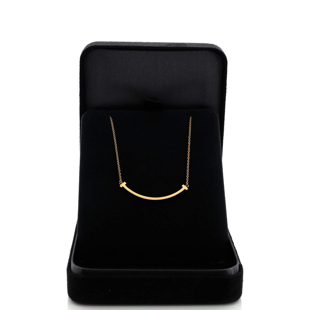 T Smile Pendant Necklace 18K Rose Gold Small