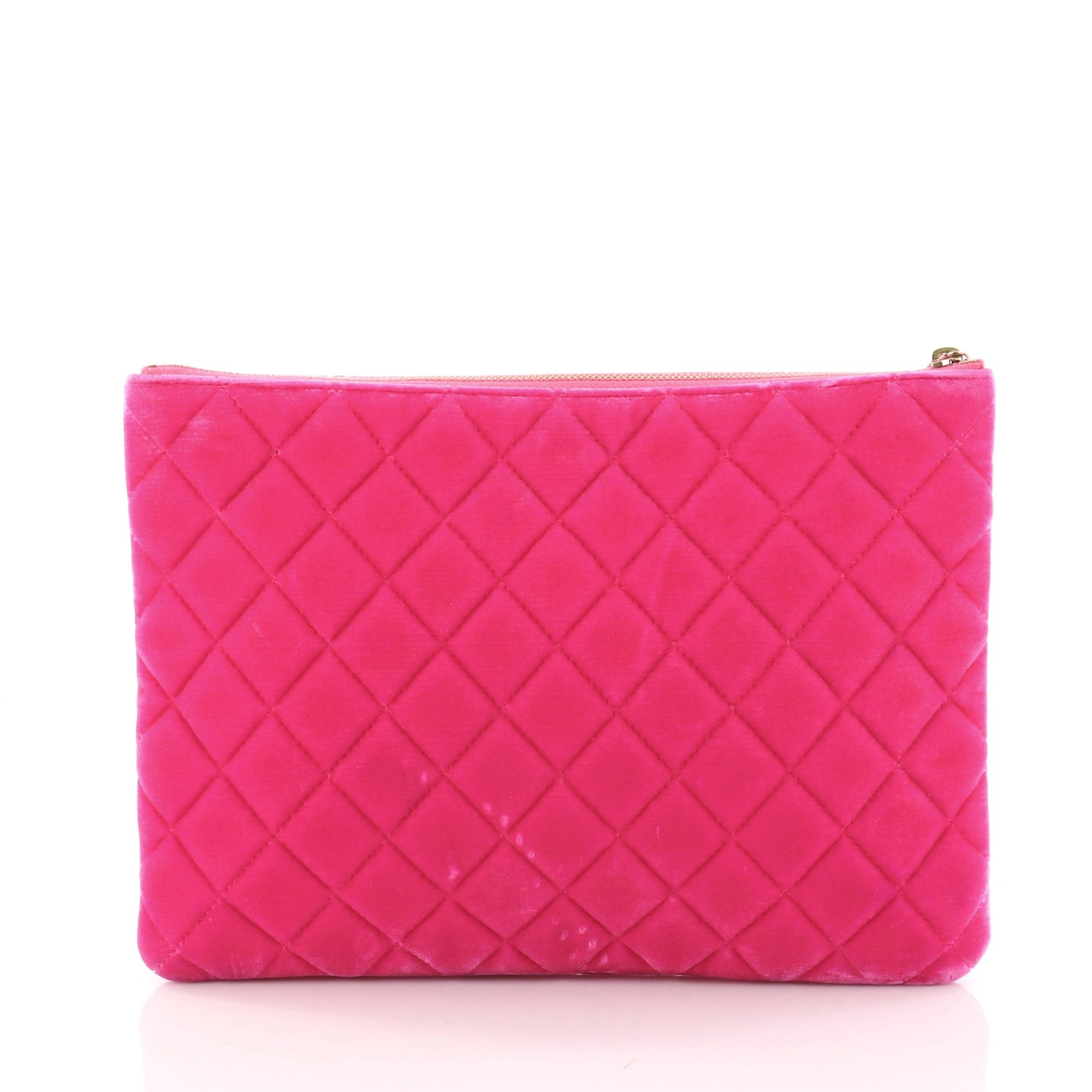 O Case Clutch Quilted Velvet Medium
