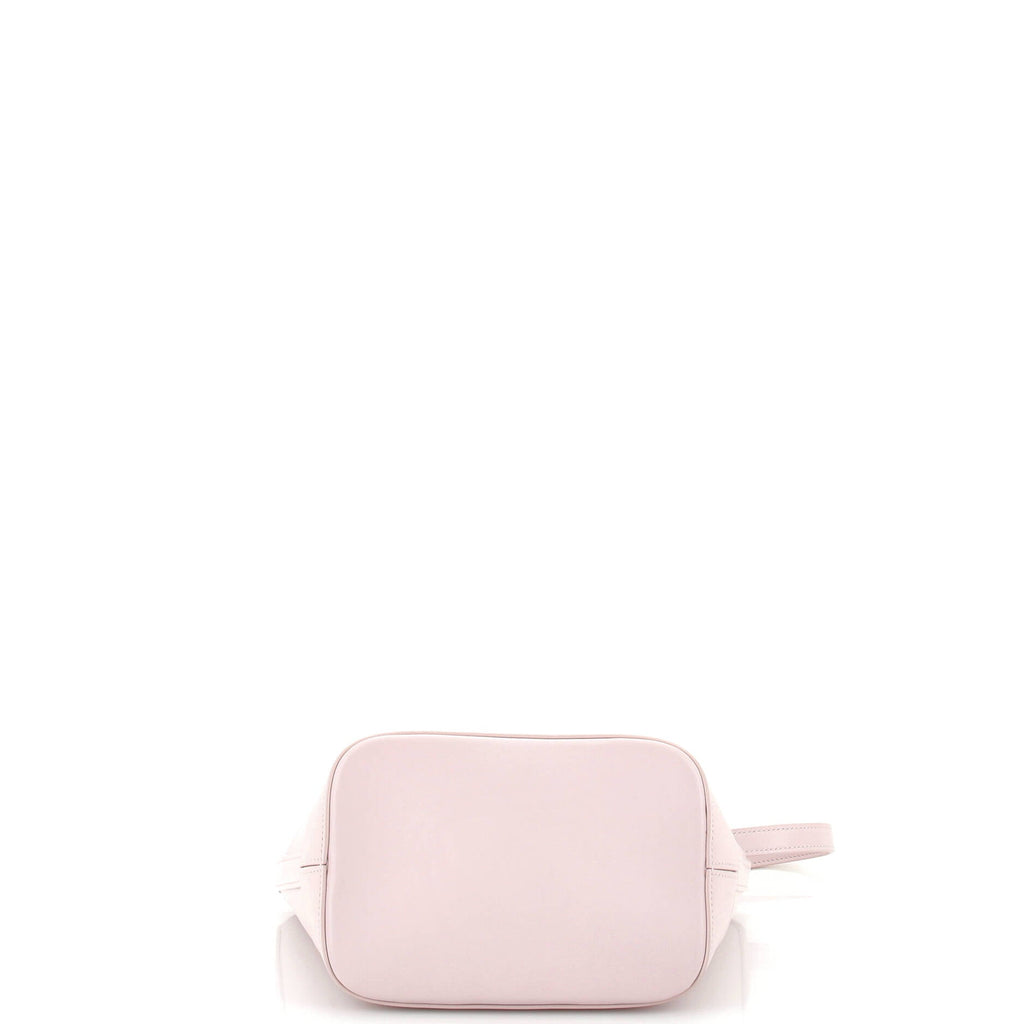 Cuir Triomphe Bucket Bag Leather Small
