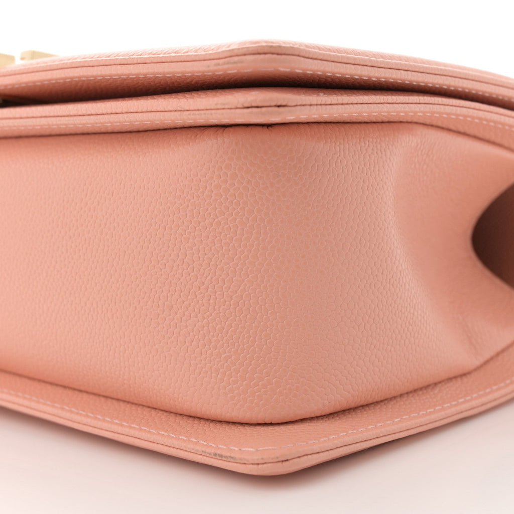 Caviar Chevron Quilted Medium Boy Flap Light Pink