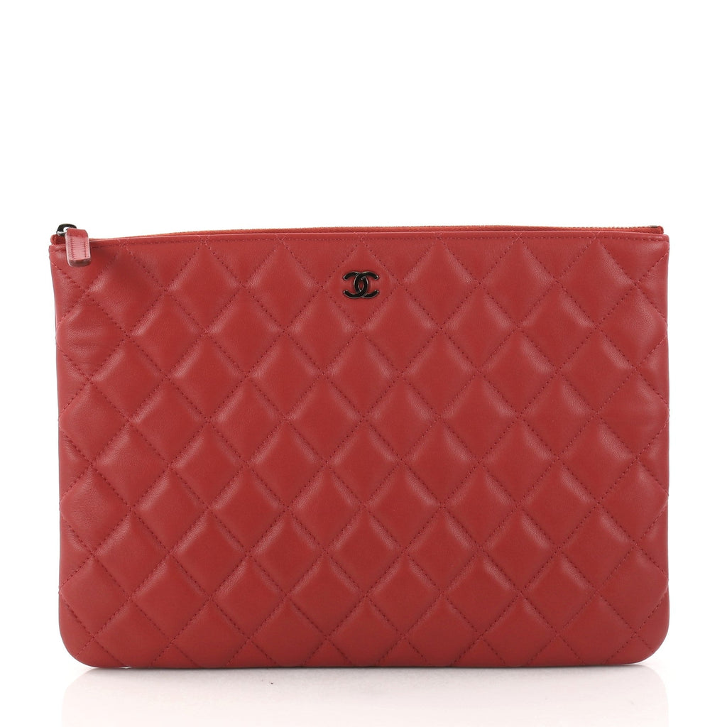 O Case Clutch Quilted Lambskin Medium