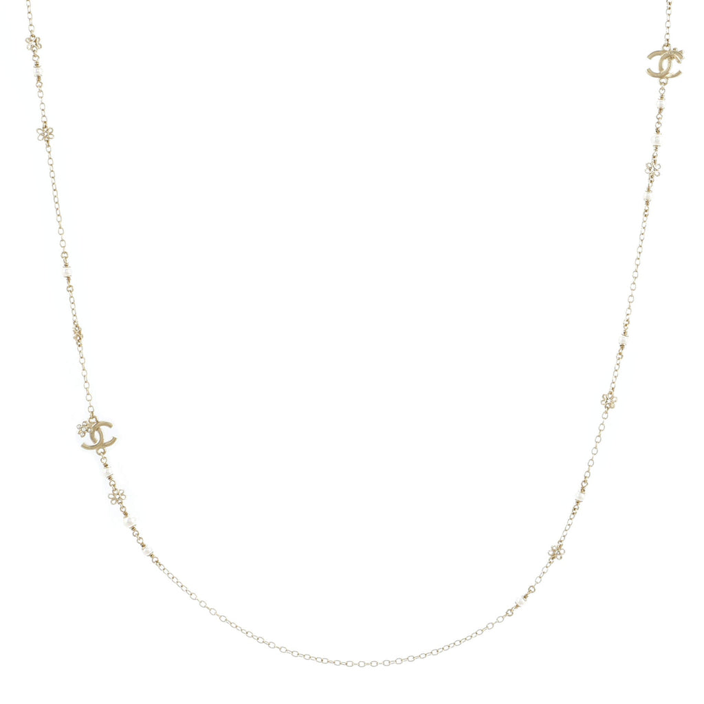 CC Flower Long Necklace Metal with Faux Pearls and Crystals