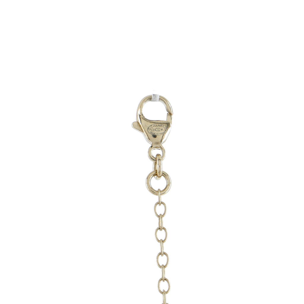 CC Flower Long Necklace Metal with Faux Pearls and Crystals