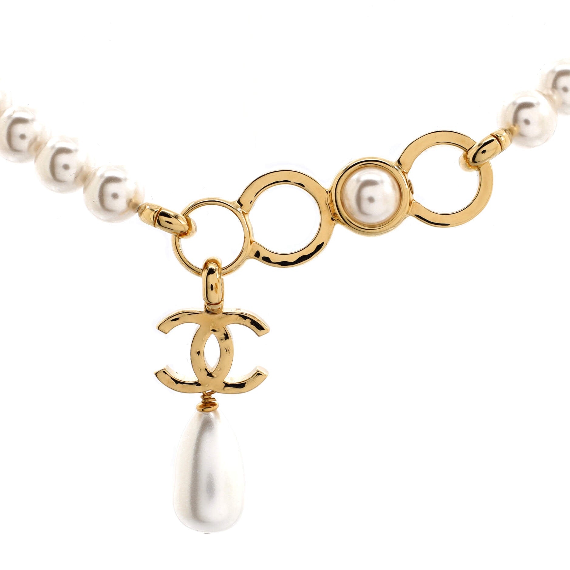 CC Drop Choker Necklace Metal and Faux Pearl