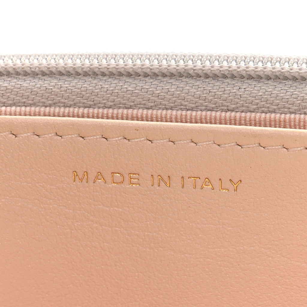 Iridescent Lambskin Quilted Wallet On Chain WOC Ivory