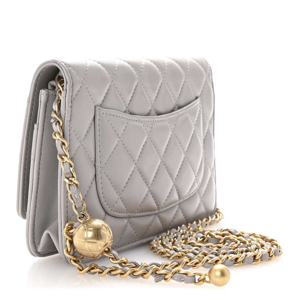 Lambskin Quilted CC Pearl Crush Wallet on Chain WOC Grey