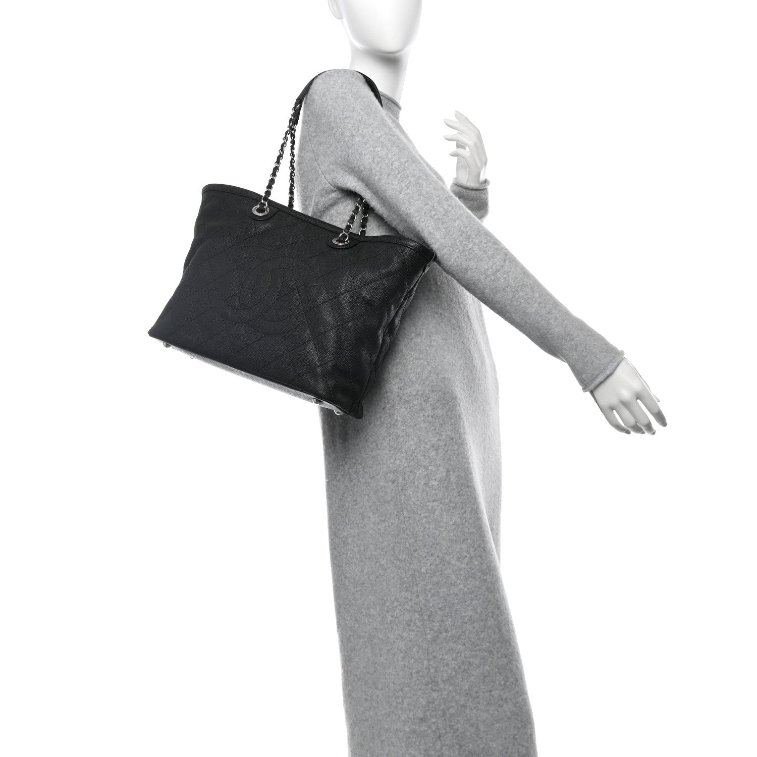 Grained Calfskin Quilted Small Daily Shopping Tote Black
