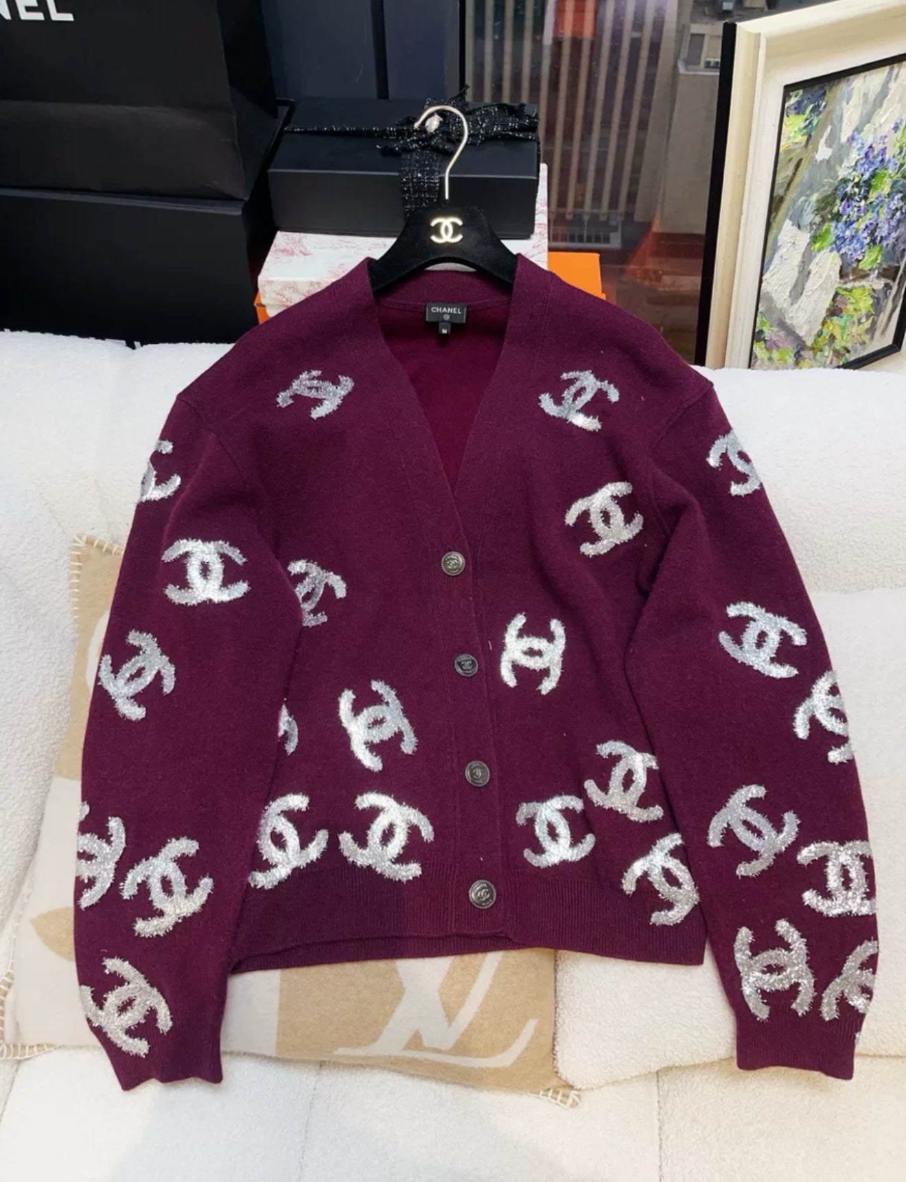 CHANEL 22A Bordeaux Cashmere igan