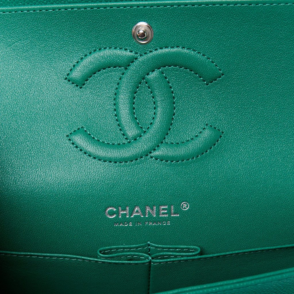 Caviar Quilted Medium Double Flap Green