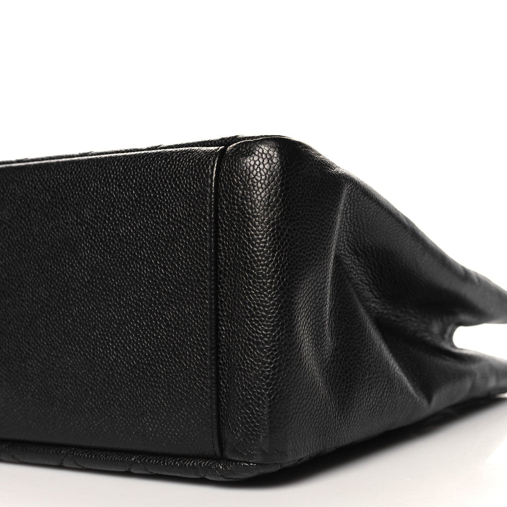 Caviar Quilted Grand Shopping Tote GST Black