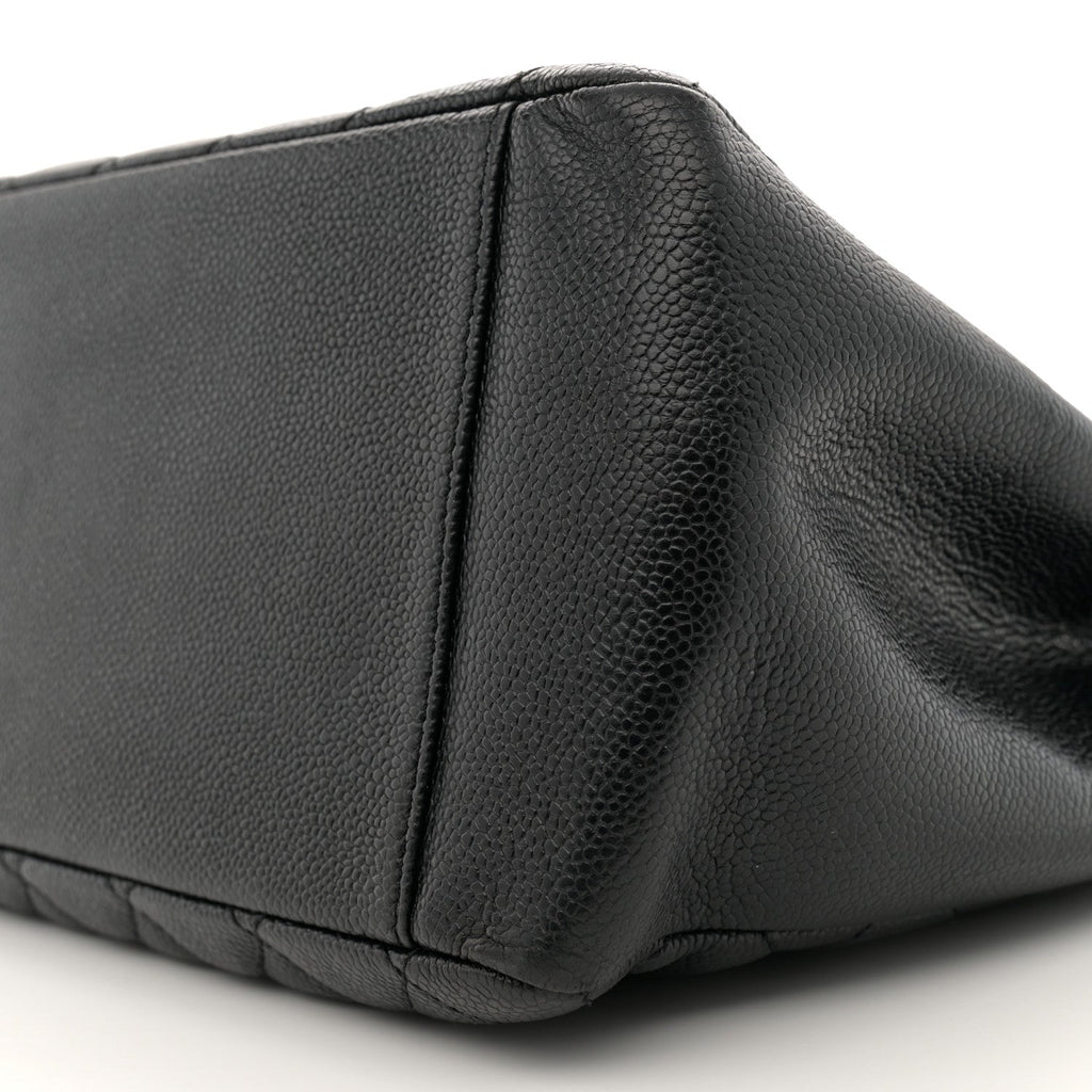 Caviar Quilted Grand Shopping Tote GST Black