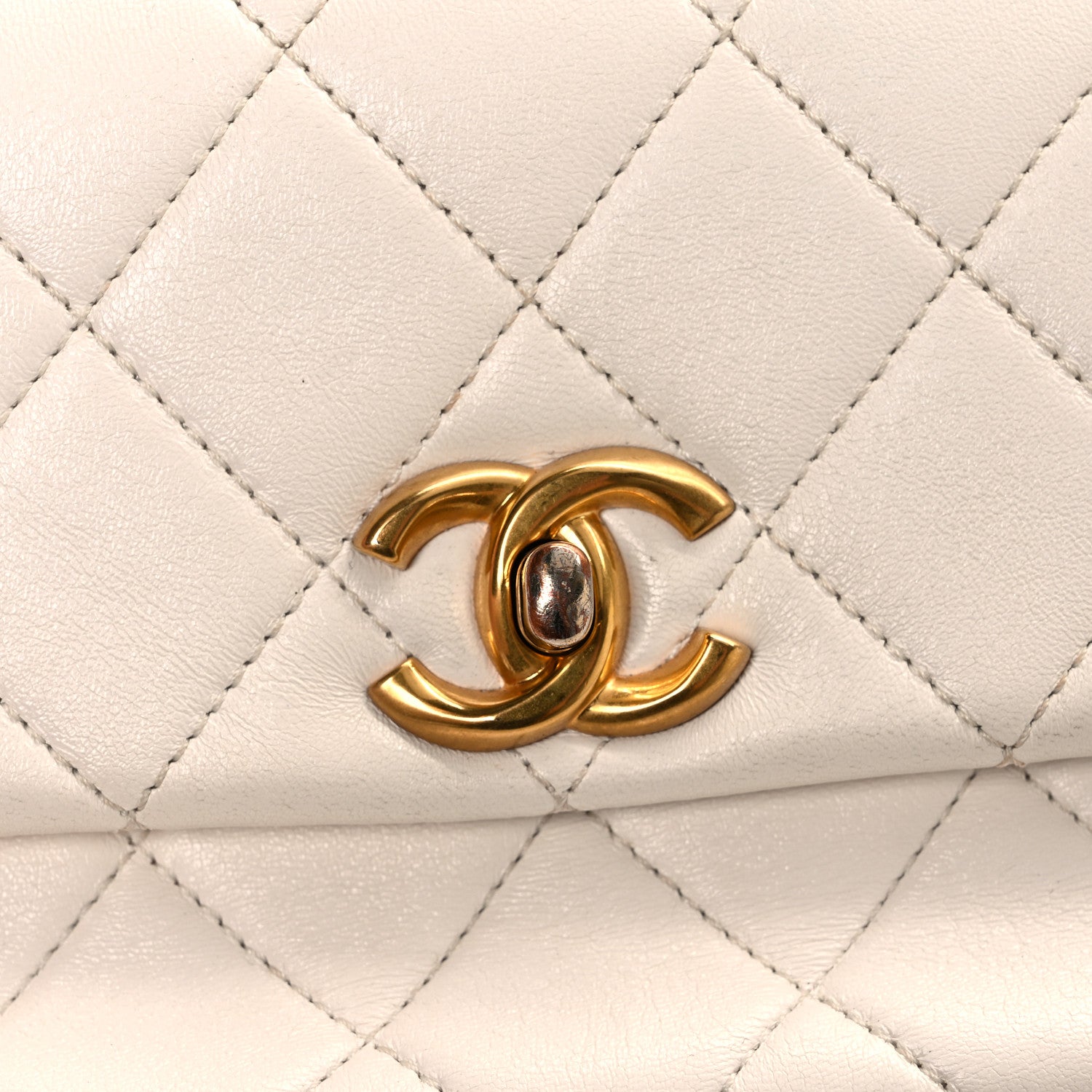 Lambskin Quilted CC Chain Flap Bag White